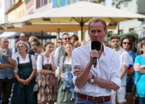 Oberbürgermeister Dr. Christoph Hammer eröffnet " die fünfte Jahreszeit" in Dinkelsbühl